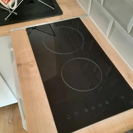 Apartment Le Black And White Cosy Centre