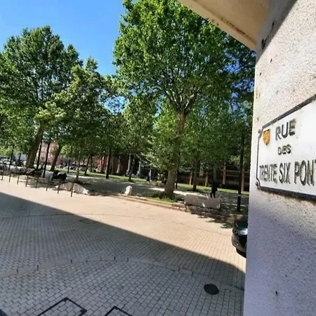 Le Black And White Cosy Centre Daire